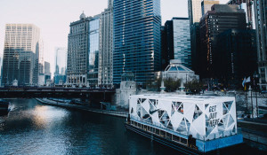 nikes floating gym chicago