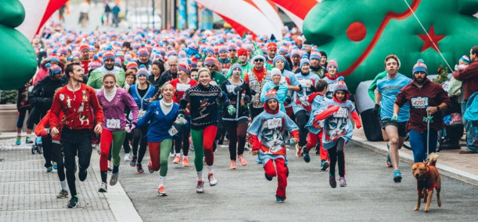 Ugly Sweater Run comes back to Chicago